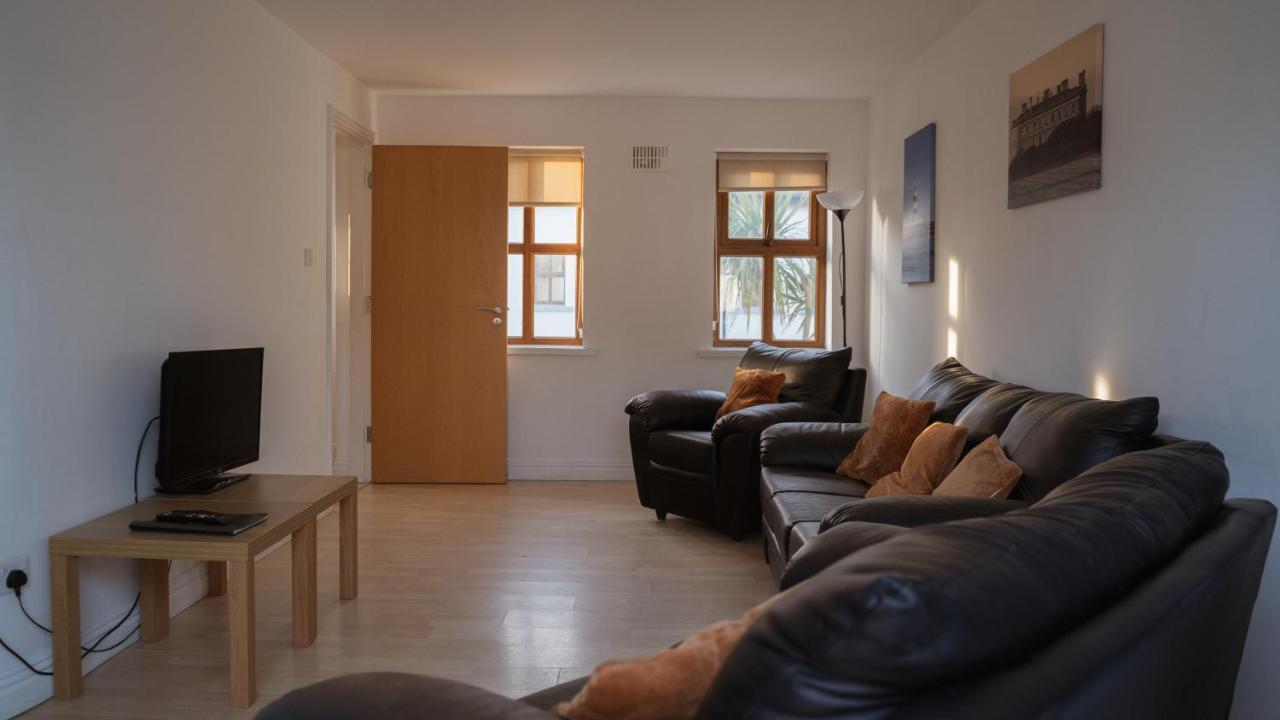 Hookless Holiday Homes Фетард-он-Сі Екстер'єр фото