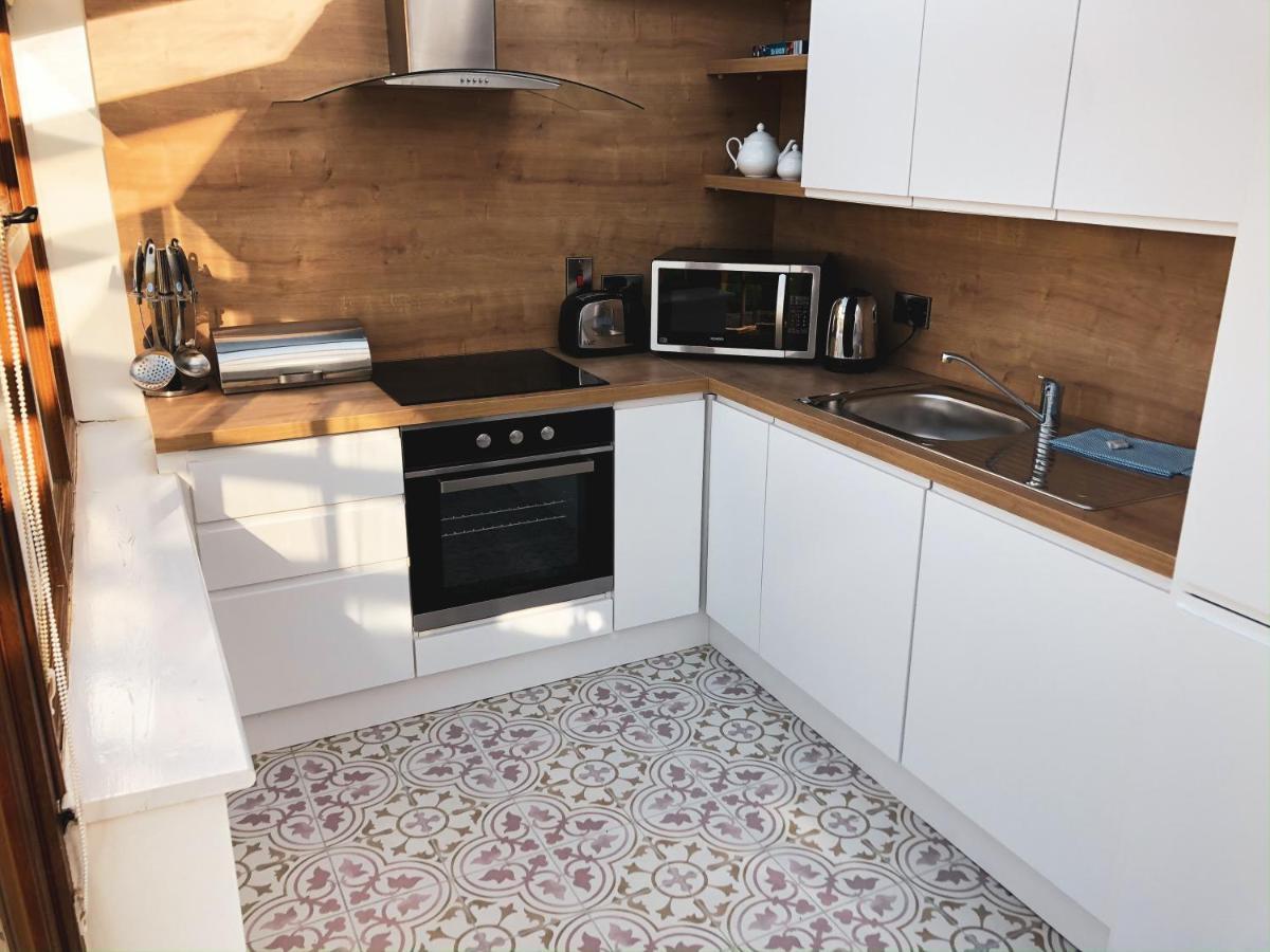 Hookless Holiday Homes Фетард-он-Сі Екстер'єр фото